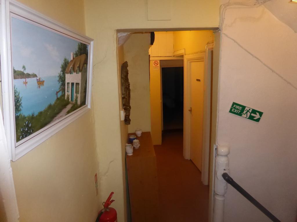 Kings Arms Hotel 彭林 外观 照片