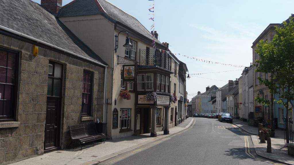 Kings Arms Hotel 彭林 外观 照片